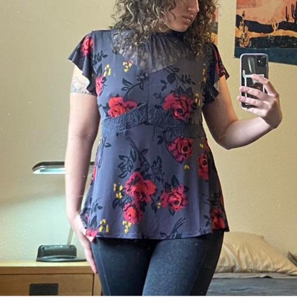 Torrid Dark Gray and Red Floral Blouse